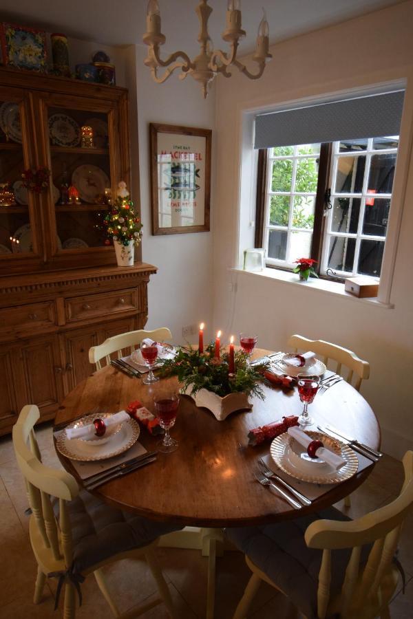 Cedra Cottage - Vintage Country Hideaway Аксминстер Экстерьер фото